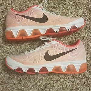 Nike Women's size 6.5